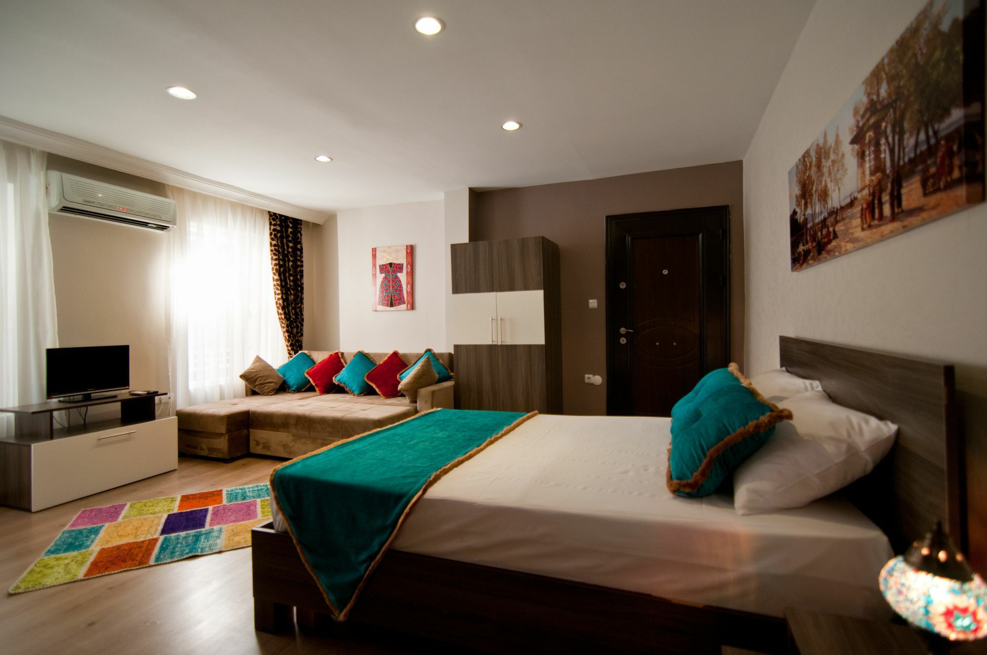 Kamondo Istanbul